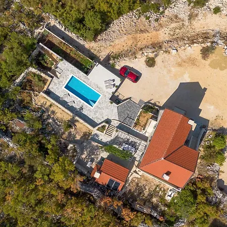 Villa Biokovski Zagrljaj