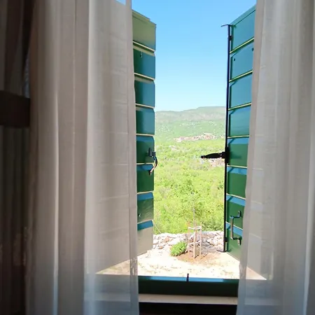 Biokovski Zagrljaj Βίλα